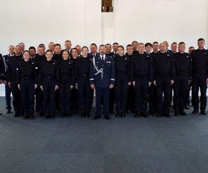 Ślubowanie nowych policjantów w Olsztynie [ZDJĘCIA]