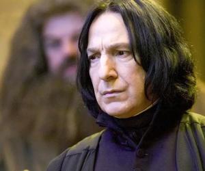 Harry Potter QUIZ: Jak dobrze znasz Severusa Snape'a? Tylko 30% czarodziejów zdobędzie 10/10