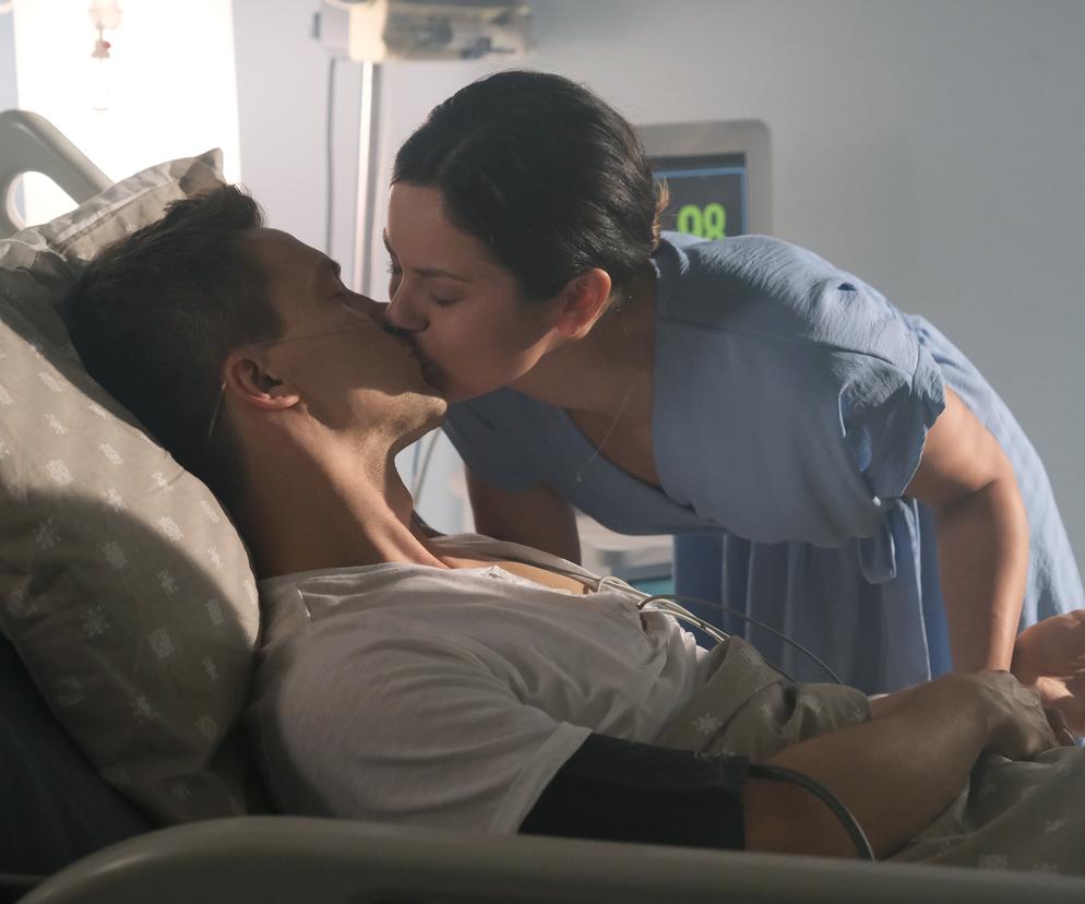 M jak miłość odc. 1696. Jakub Karski (Krzysztof Kwiatkowski), Kasia (Paulina Lasota) 