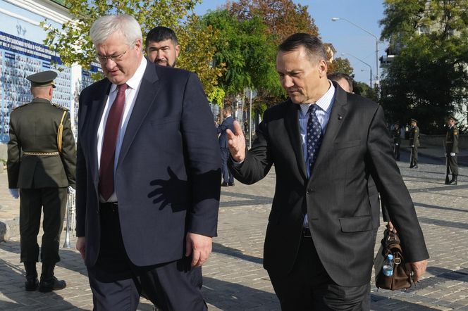 Tak się stroi Radosław Sikorski 