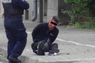 Pościg za kierowcą na Pradze, w ruch poszedł gaz. Policjant w karetce. Co tam się stało?!