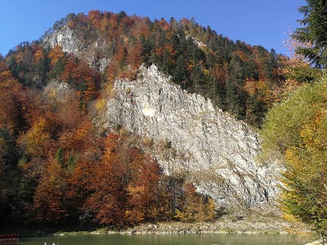 Mała Szwajcaria na wyciągnięcie ręki. Szczawnica to wyjątkowa miejscowość, idealna na jesienny wypad