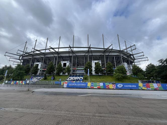 Na tym stadionie Polacy zagrają z Holandią. Jak wygląda obiekt w Hamburgu przed niedzielną bitwą? [ZDJĘCIA]