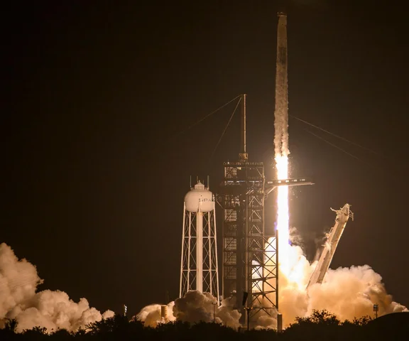 Mamy drugiego Polaka w kosmosie! Tak wyglądał start rakiety Falcon 9