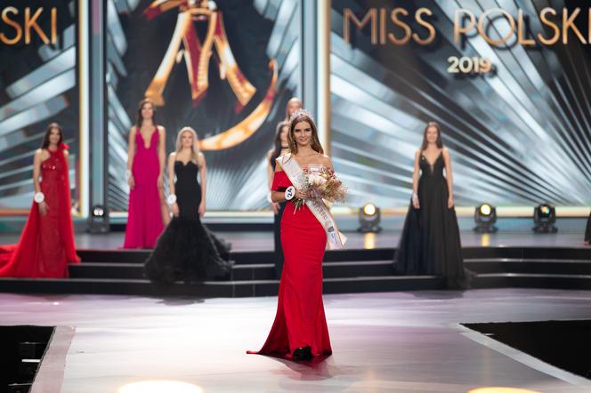 Magdalena Kasiborska: Finalistka MISS POLSKI 2019 z Zabrza [ZDJĘCIA]