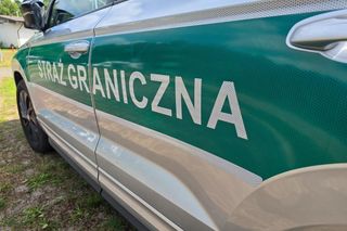 Niespodziewany finał kontroli drogowej. Ukrainiec wpadł na przemycie nielegalnych migrantów