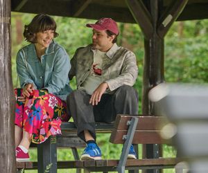 Na Wspólnej odc. 4078. Brygida (Maja Wolska), Remek Klusek (Maciej Kobiela)