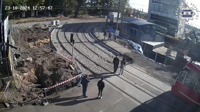 Chorzów: Dwoje nastolatków potrąconych przez tramwaj. Policja opublikowała nagranie