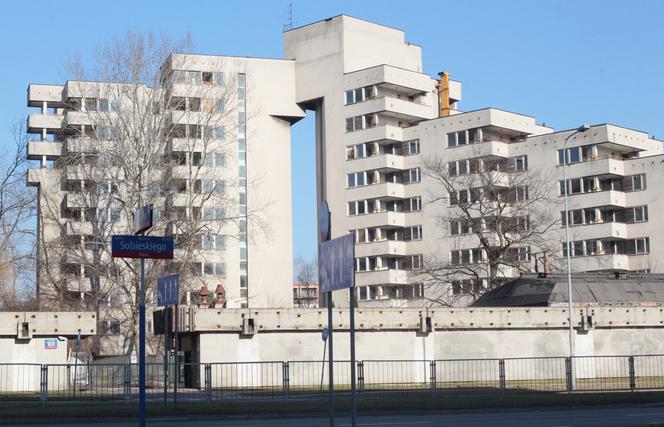 „Przejęli” budynki okupowane przez Rosję. Niezwykła akcja w Warszawie