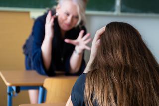 QUIZ. Typowe teksty nauczycieli. Słyszałeś TO na pewno, wybaczamy tylko jeden błąd!