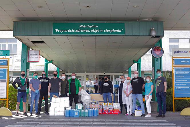 Kibice Radomiaka Radom nie zwalniają tempa z walce z koronawirusem