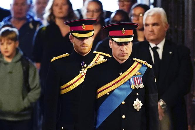 Upokorzenie księcia Harry'ego! Rodzina królewska pozbawiła go tego tuż przed pogrzebem
