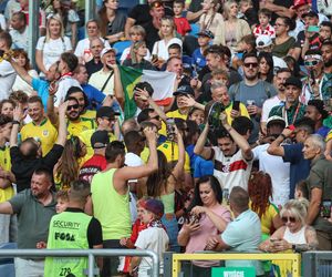 Kibice na meczu gwiazd Polska - Brazylia na Stadionie Śląskim