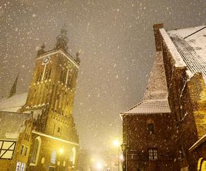 Ostry mróz i nawet pół metra śniegu! Eksperci ostrzegają. Potężny wyż i niż na zmianę będą wdzierać się do Polski