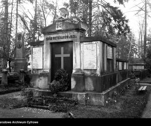 Dzień Wszystkich Świętych w Krakowie w latach 1925-1935