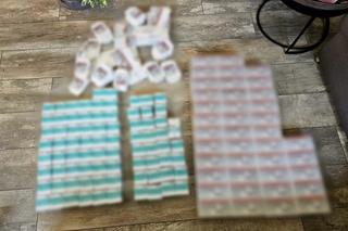 Podlaska KAS rozbiła grupę przestępczą. Wytwarzali leki na potencję warte 32 mln zł