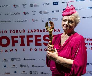 Tofifest 2022 rozpoczęty! Uroczysta gala, nagrody dla Krystiana Pesty, Anny Seniuk, Emilii Krakowskiej i Julia Szczepańskiej