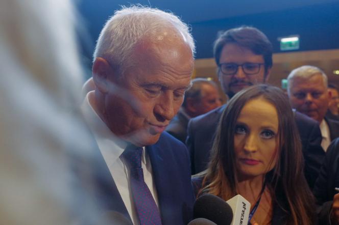 Minister Tchórzewski i dociekliwi dziennikarze