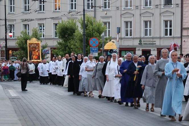 76. rocznica Cudu Lubelskiego. Procesja różańcowa w centrum Lublina