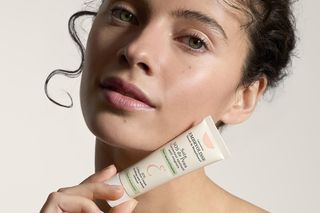 Hybrydowa pielęgnacja przeciw zaczerwienieniom