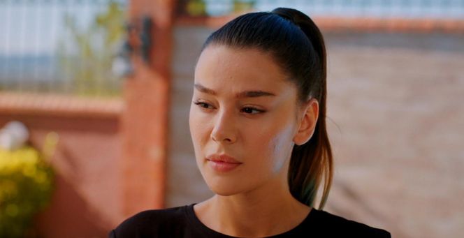 Miłość i nadzieja odc. 261. Zeynep