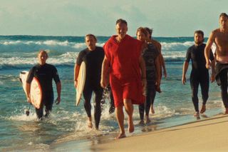 „Surfer” -  Nicolas Cage znów na fali