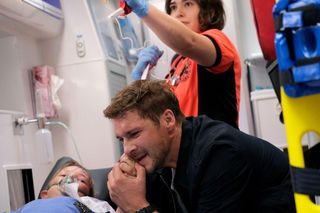 	M jak miłość odc. 1837. Marcin (Mikołaj Roznerski), Szymek (Staś Szczypiński)