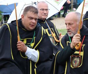 Odpust w Gietrzwałdzie. Do słynącej z Objawień Maryjnych miejscowości przyjechały tłumy