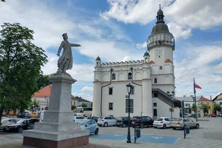 To miasto ma najładniejszy rynek w woj. mazowieckim. Piękno poza utartymi szlakami