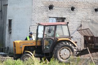 Przejechał go traktor i nic mu się nie stało