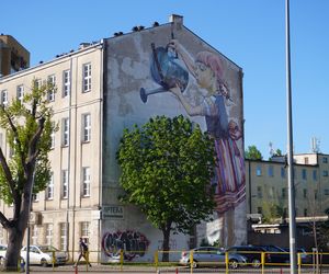 Mural Dziewczynka z konewką