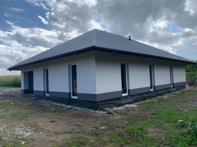 Dom dla rodziny pani Sylwii, który wybudowała Fundacja Renovo