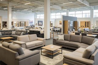 Agata Meble w Olsztynie. Kiedy otwarcie długo wyczekiwanego salonu?