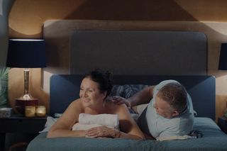 M jak miłość, odcinek 1835: Artur Rogowski (Robert Moskwa), Marysia (Małgorzata Pieńkowska)