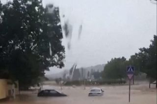 Były upały, jest potop! Hiszpania pod wodą. Gdzie jest niebezpiecznie?