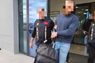  Ekstradycja podejrzanego o zabójstwo na Nowym Świecie