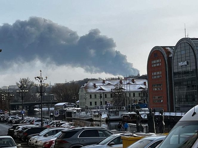 Pożar hali produkcyjnej w Bydgoszczy