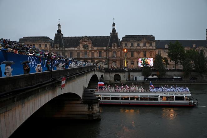 Reprezentacja Polski podczas ceremonii otwarcia IO Paryż 2024 