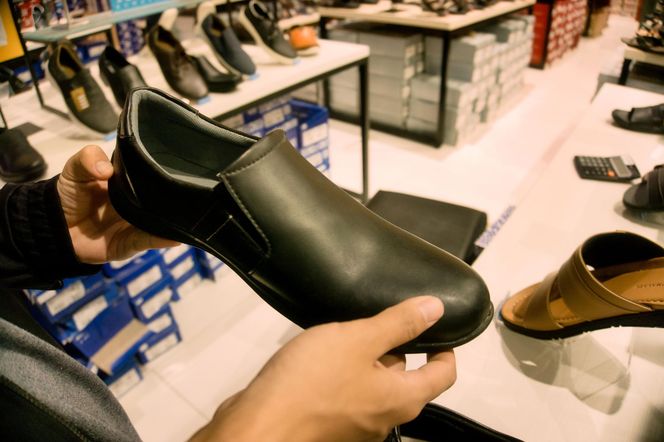 Jakie buty powinni nosić chorzy na cukrzycę? Nie lekceważ 8 zasad