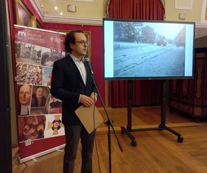 Wojenne pamiatki po Antonim Firleju w Muzuem Okręgowym w Lesznie. Był żołnierzem Dywizji Generała Maczka