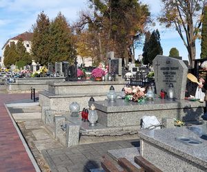 Przygotowania do Wszystkich Świętych Zamość