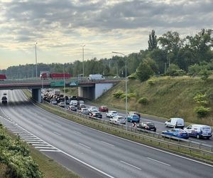 Poranny paraliż na DTŚ. Zderzenie dwóch pojazdów zablokowało trasę w kierunku Katowic
