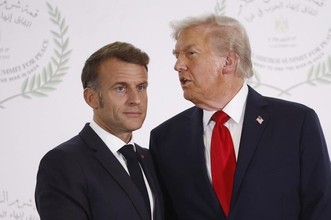 Emmanuel Macron i Donald Trump w Sharm el-Sheikh