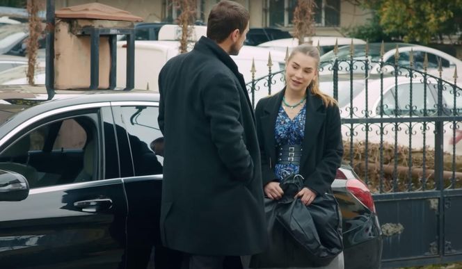 Feraye odkryje, że Melis jest szantażowana przez Ragipa.