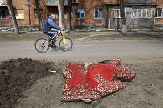 Wojna na Ukrainie. Mariupol wciąż bompardowany