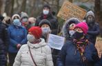 Protest przeciwko inwestycji w parku Dolinka Służewiecka