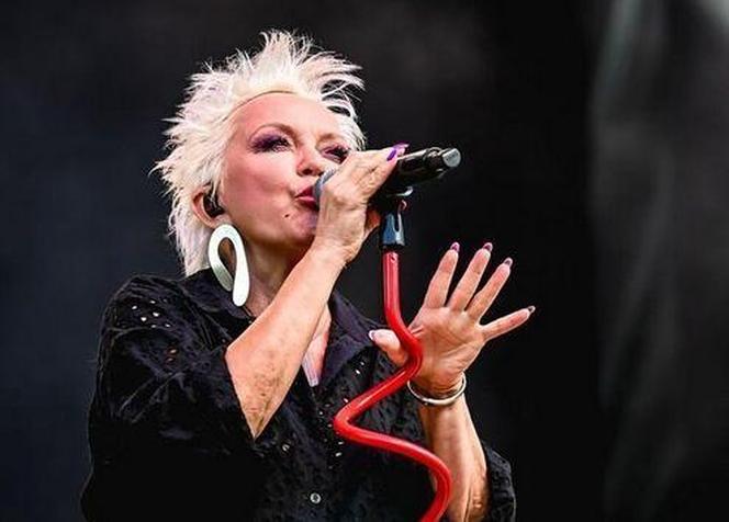 Małgorzata Ostrowska wygląda znakomicie, ale ma uciążliwy problem. Zna go wielu Polaków