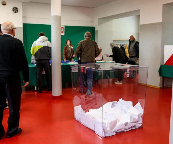 Kolejne incydenty wyborcze, tym razem w Warszawie