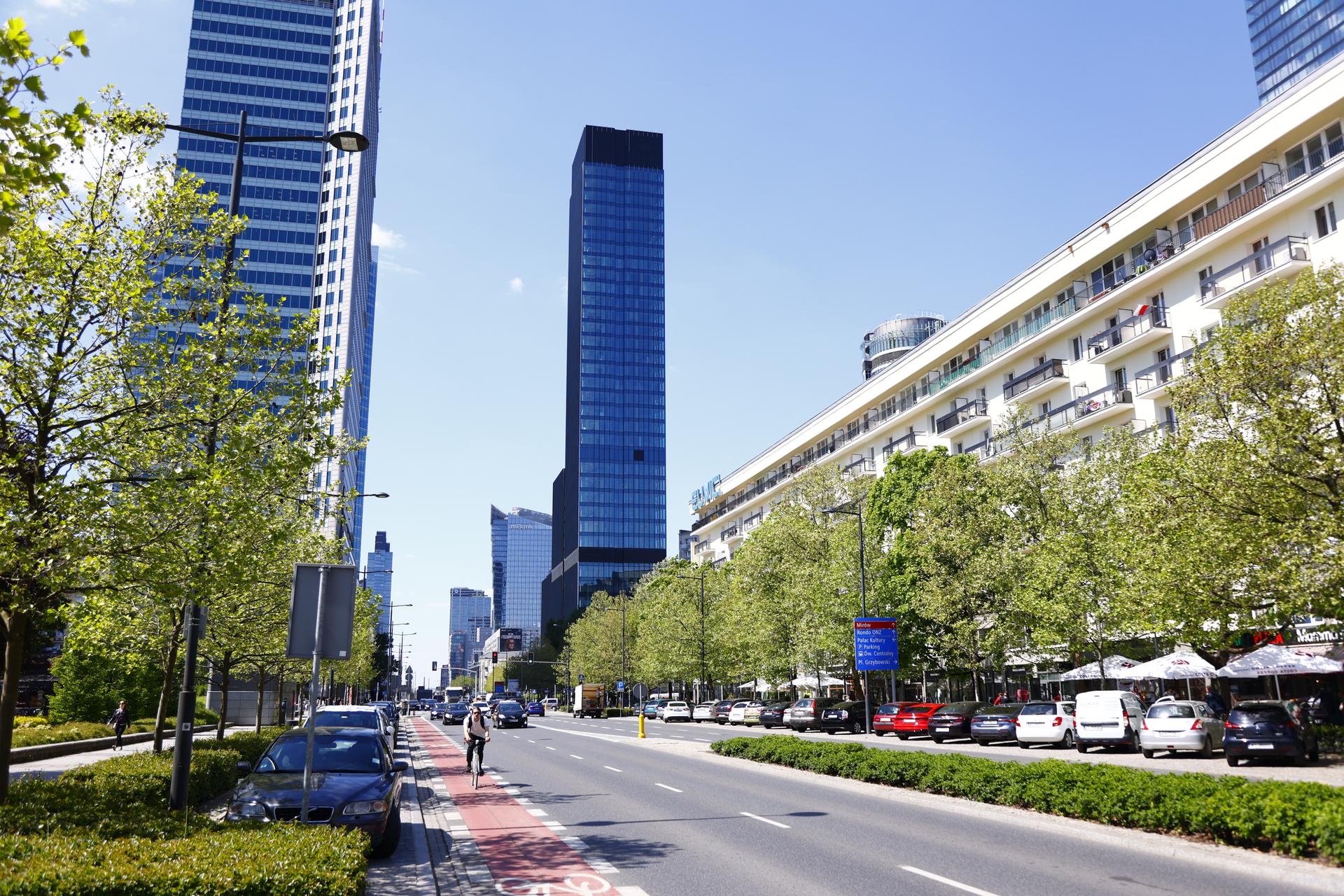 Skysawa, Warszawa, ul. Świętokrzyska 36