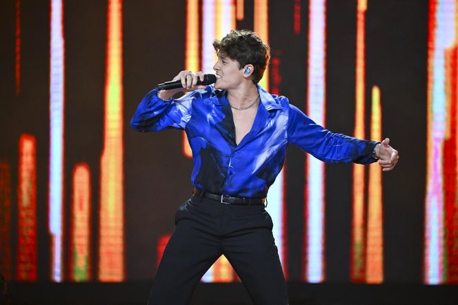 Cyms rozbijał publiczność w Sopocie, a potem wszedł ON. Demoniczne show Cugowskiego w okularach ojca!